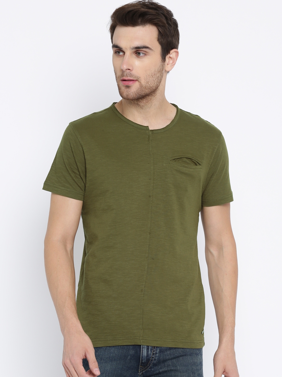 Buy Roadster Men Olive Green Solid Round Neck Pure Cotton T Shirt ...