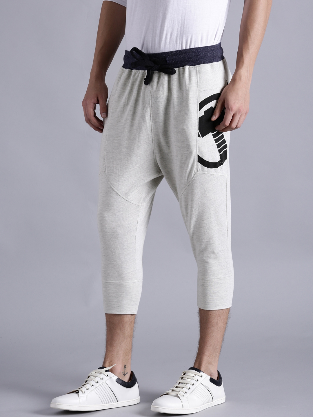 3 4th track pants