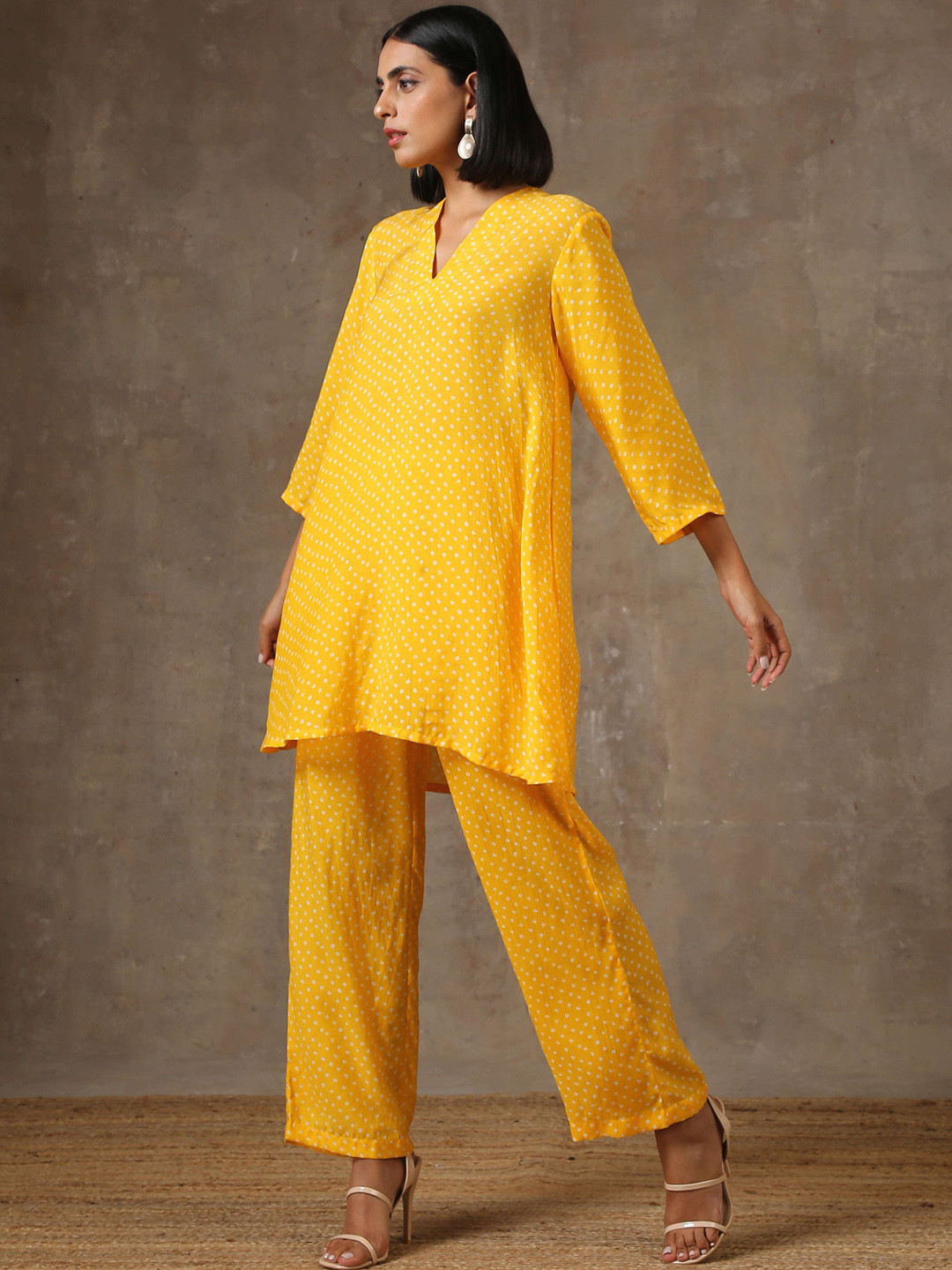 Yellow Printed Kurta Set (3 Piece)