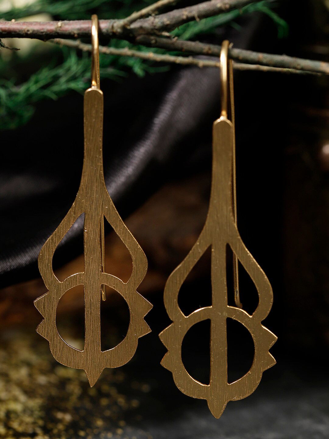 jewelry - berserk - Gold Plated Textured Hoops main image 1