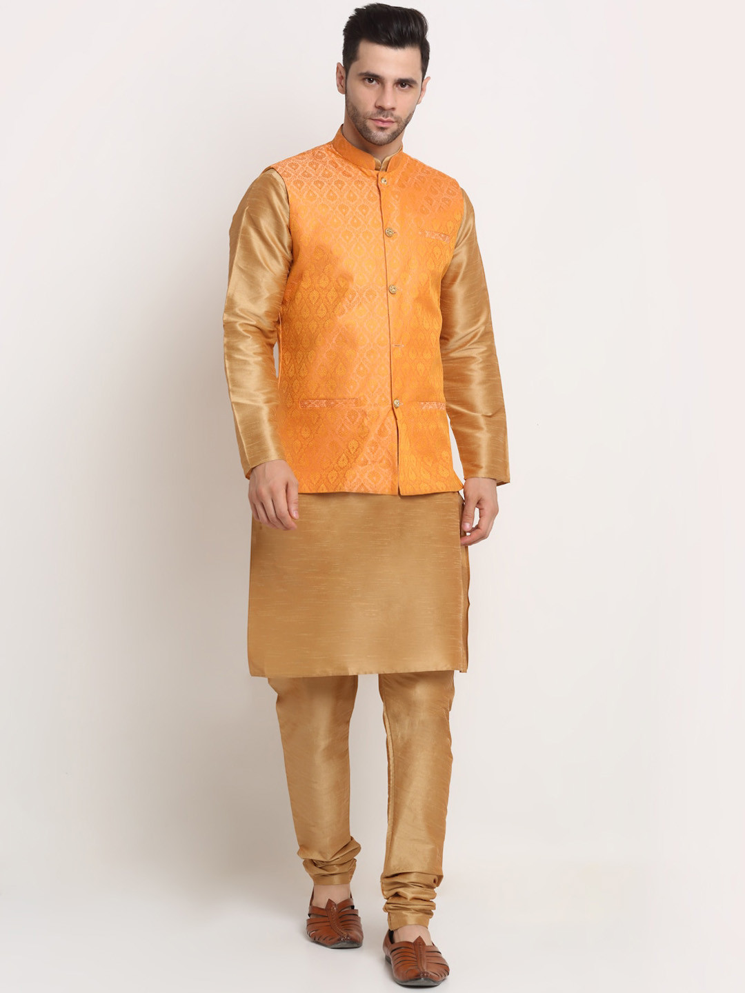 Men’s Ethnic Motifs Printed Silk Cotton Kurta Set with Churidar & Nehru Jacket – Traditional Elegance
