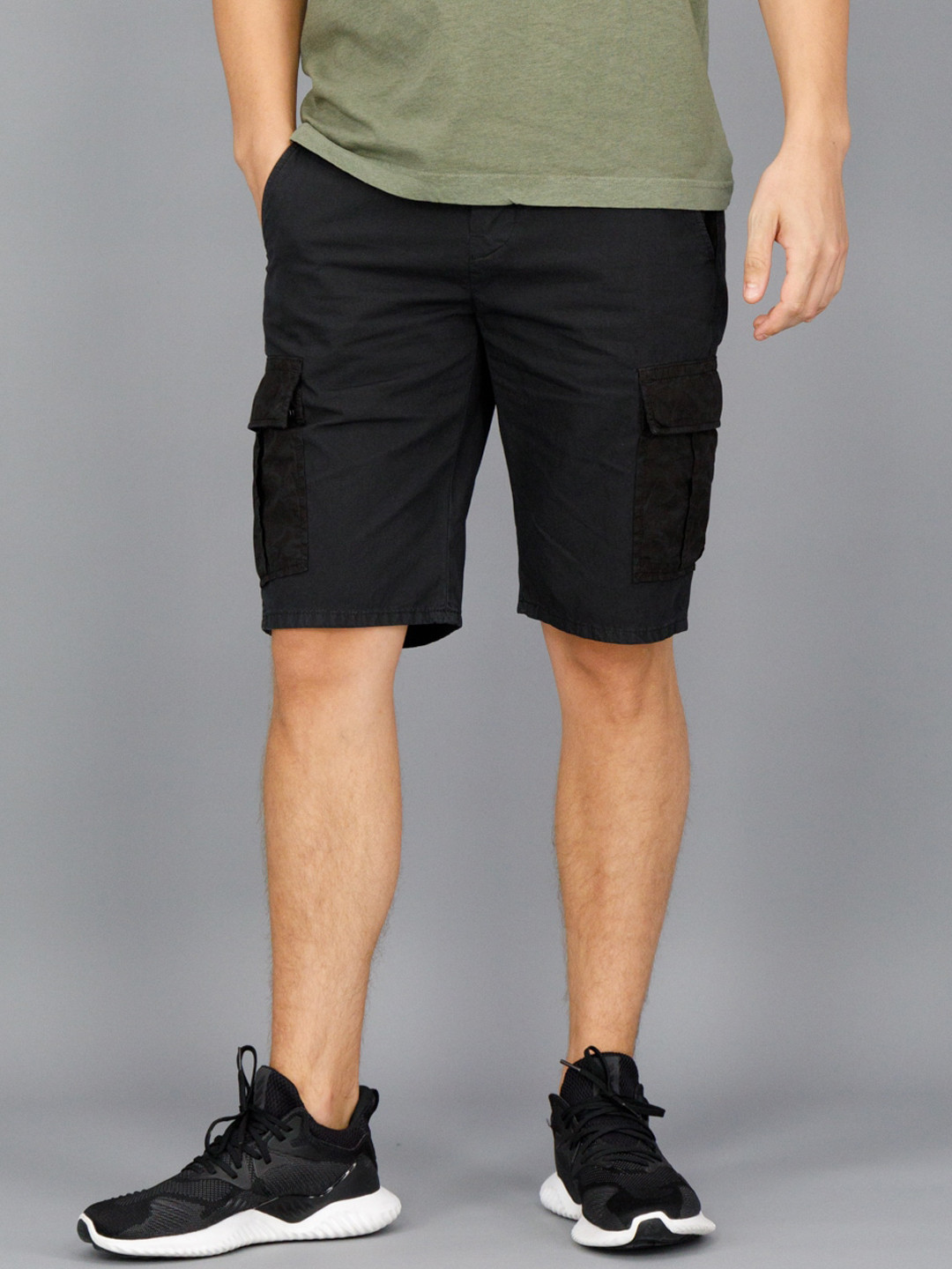 Buy FREESOUL Men Black Cargo Shorts Shorts for Men 20067812 Myntra