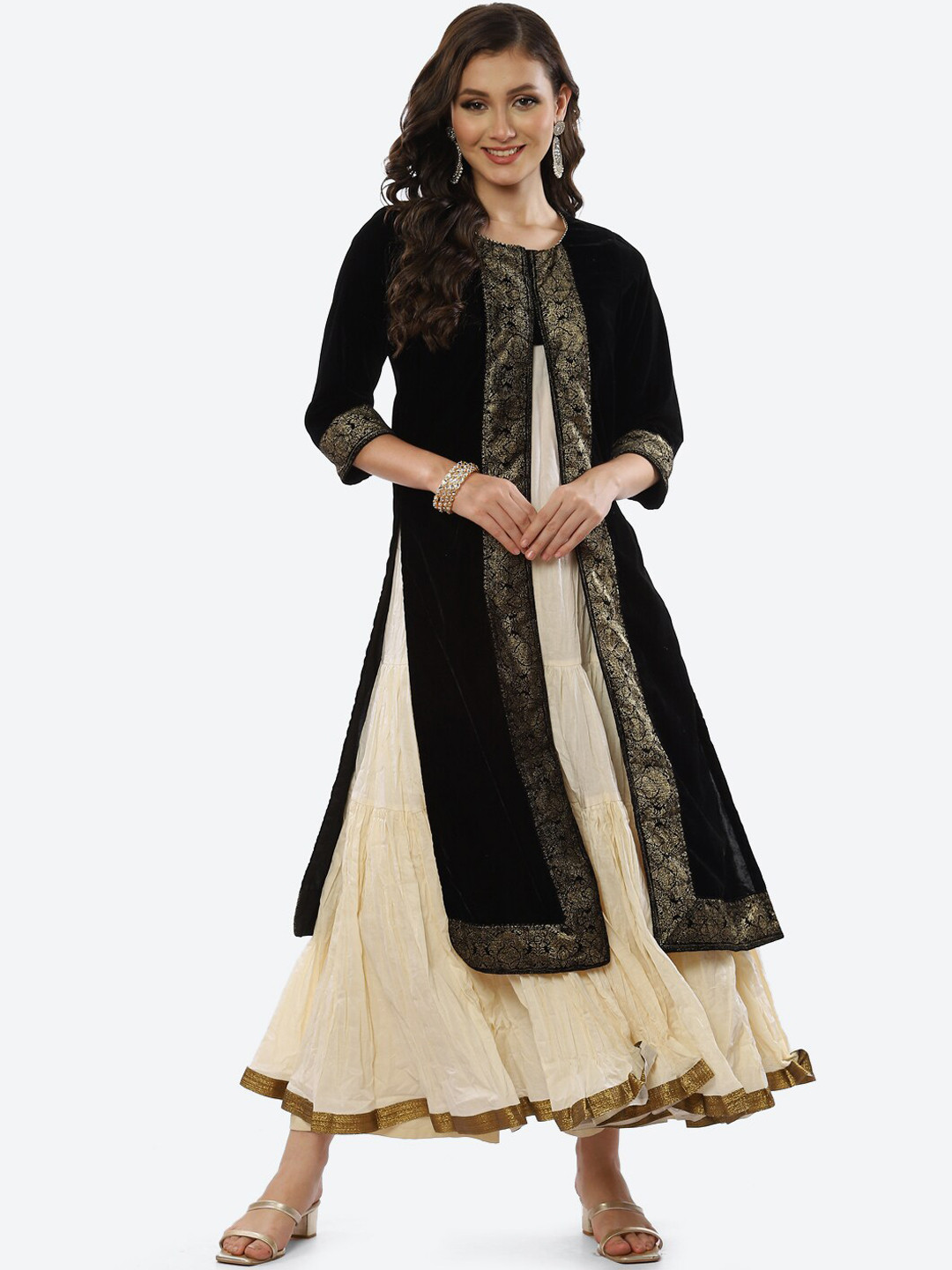 Women'S Black & Golden Ethnic Print Anarkali Kurta