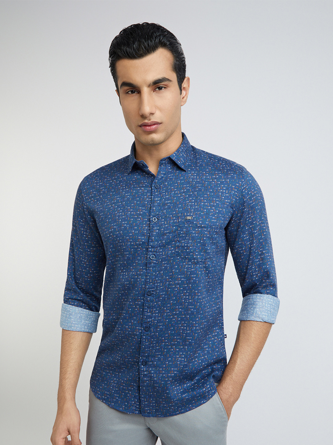 Men's Blue Spread Collar Casual Cotton Shirt