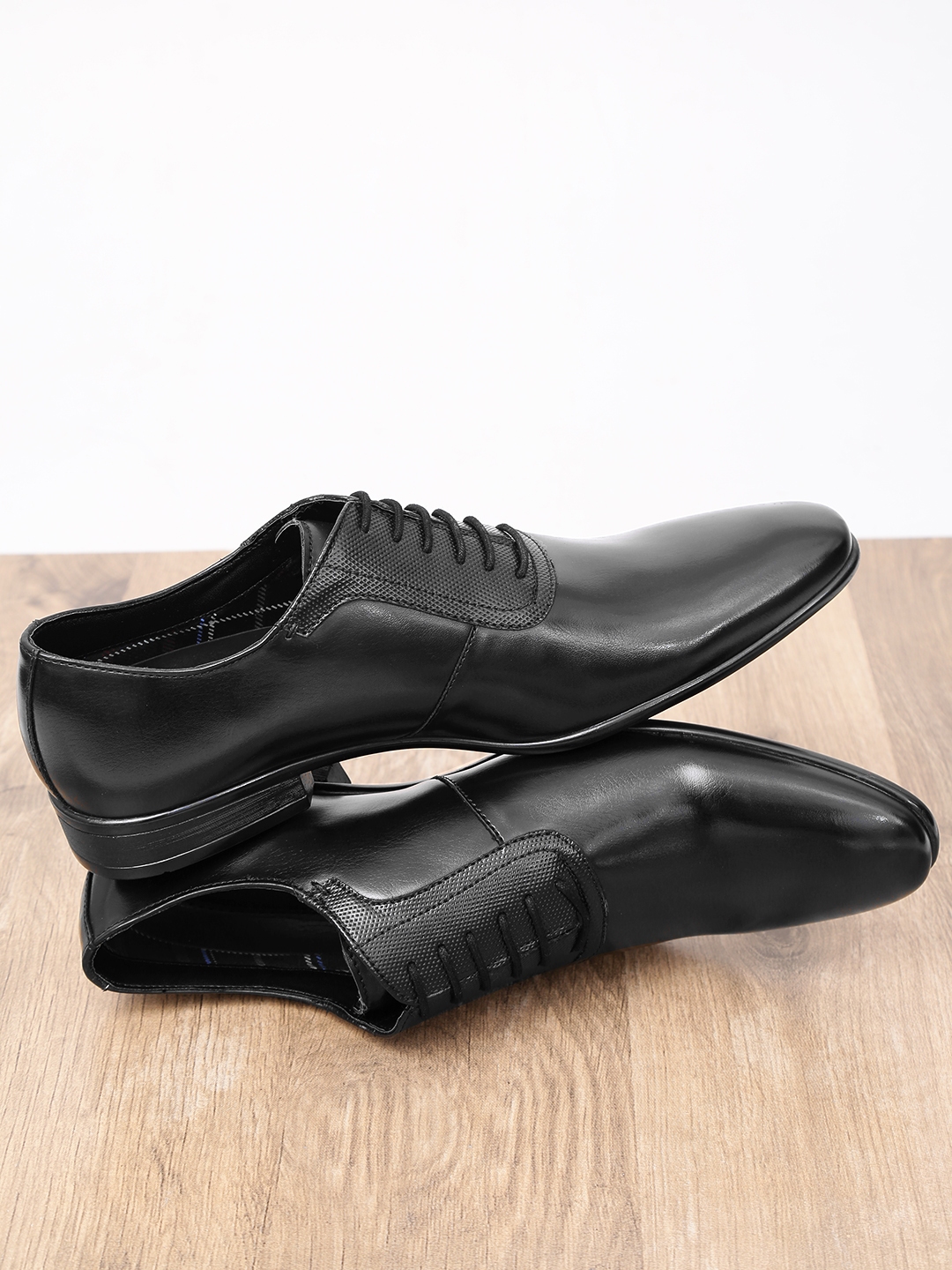 invictus black formal shoes