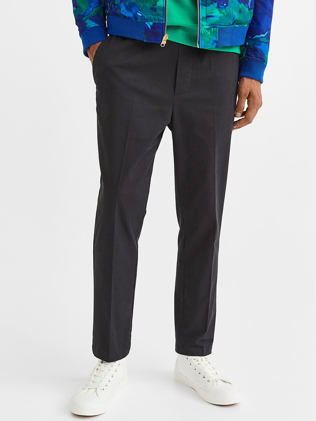 Buy H&M Men Slim Fit Twill Joggers Trousers for Men 20163156 Myntra