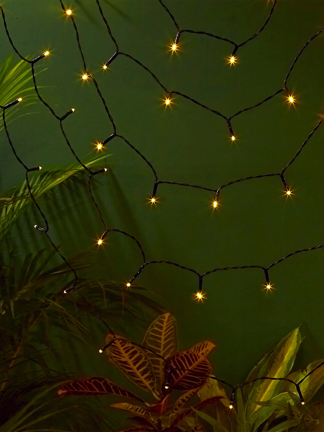 Buy Home Centre Serena Lustre String Light 100 LEDs String Lights for Unisex 20174488 Myntra