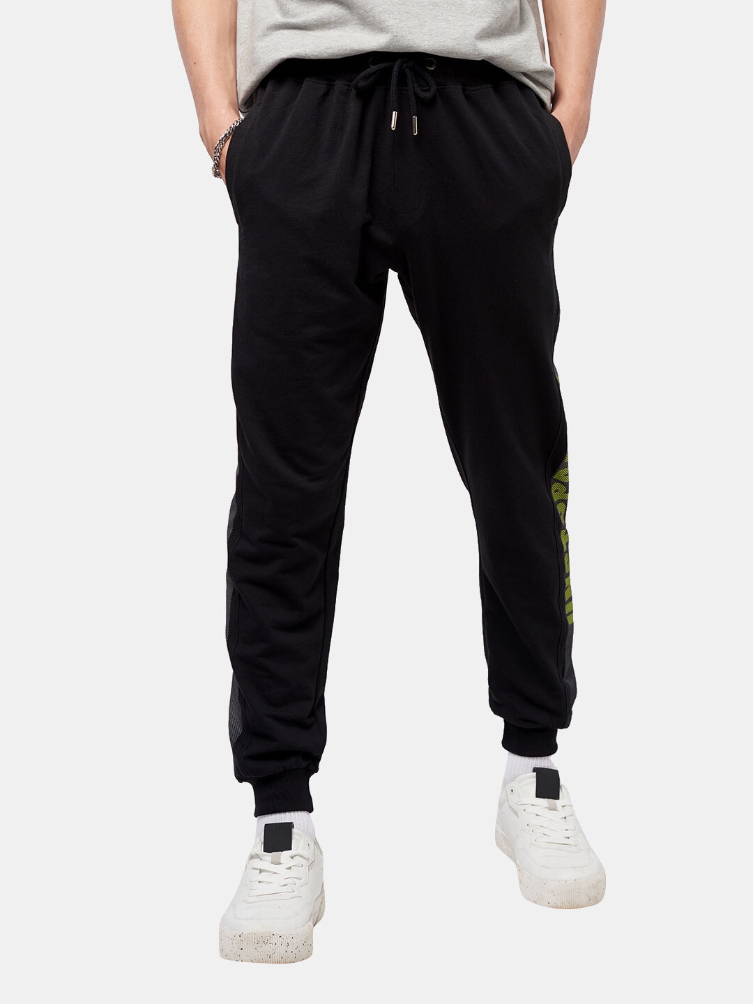 souled store track pants