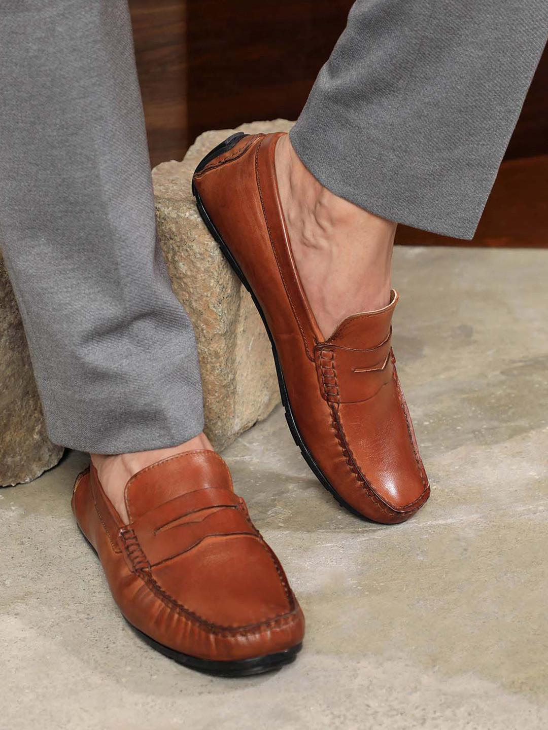 RARE RABBIT Men Honey Textured Leather Formal Loafers