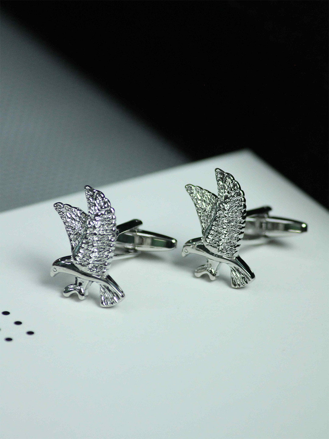 tossido tie with cufflinks