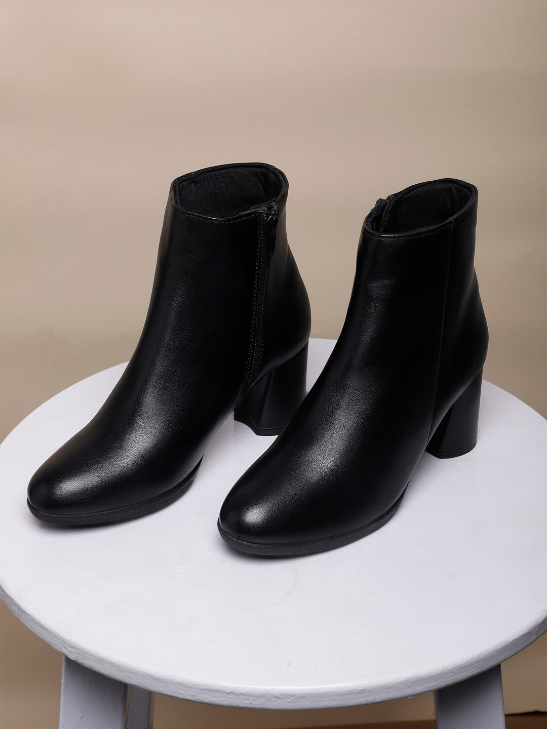 myntra boots for ladies