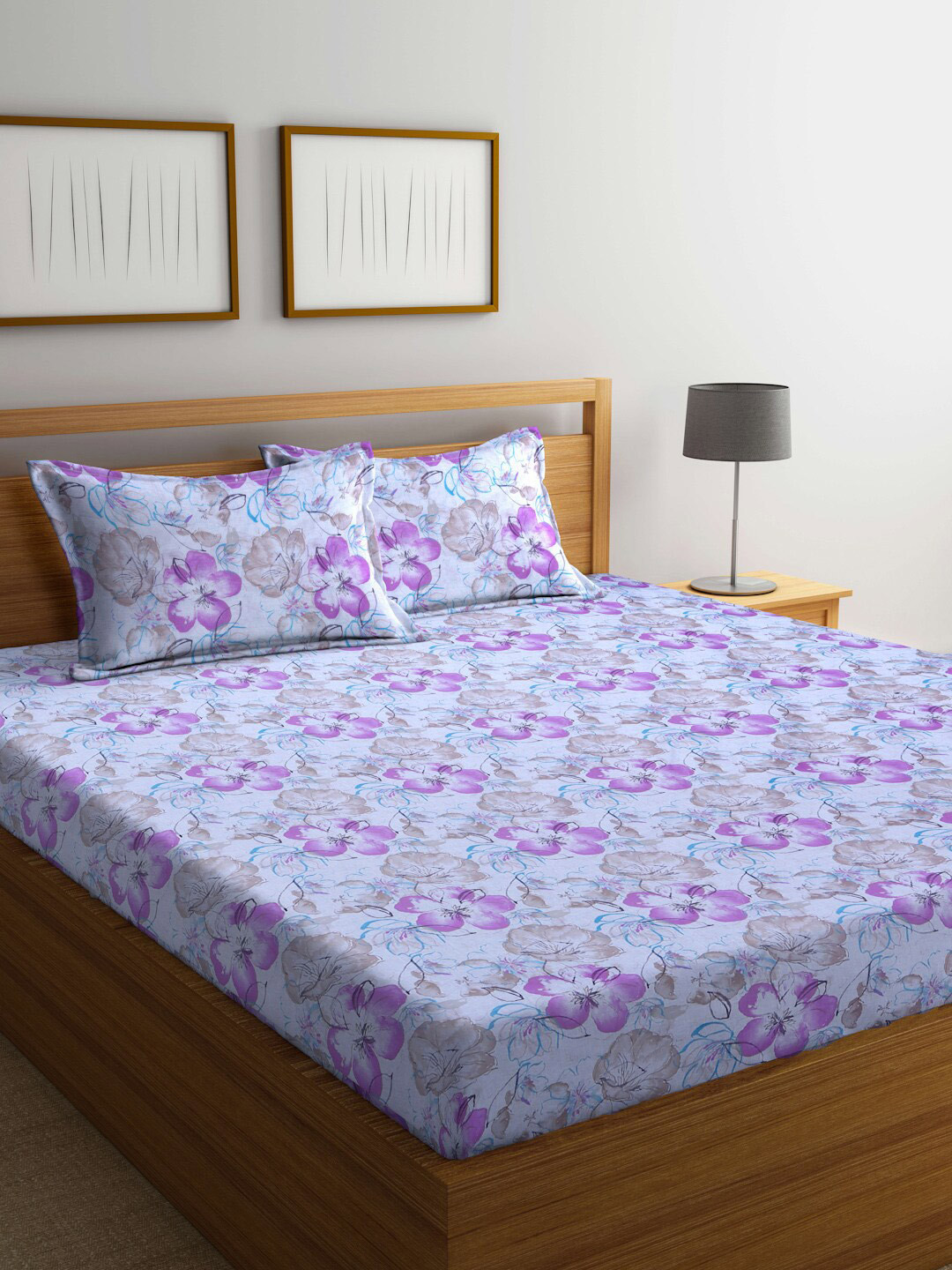 Buy BOMBAY DYEING Floral Printed 144 TC Cotton Queen Bedsheet With 2