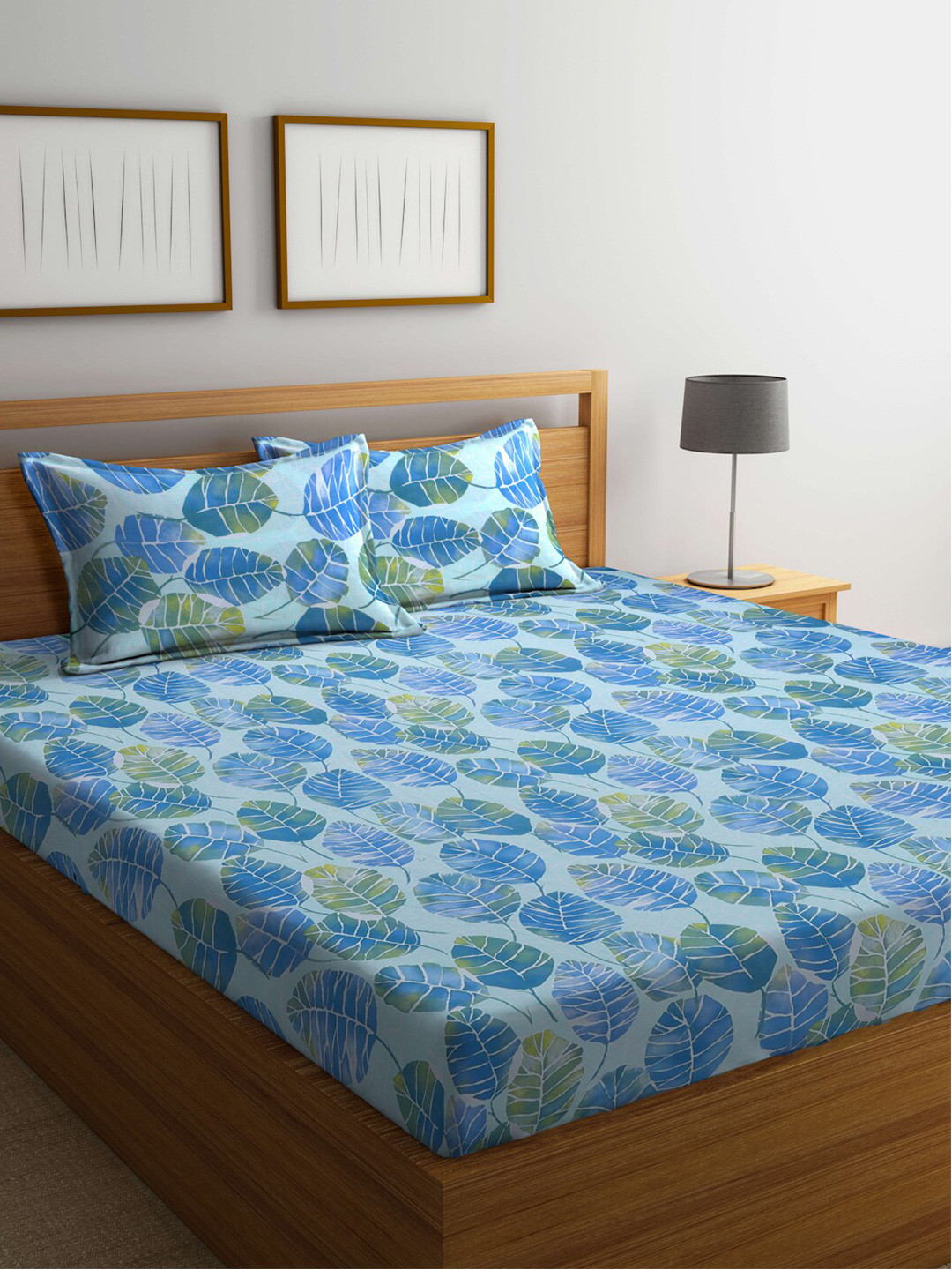 Buy BOMBAY DYEING Floral 144 TC Cotton Queen Bedsheet With 2 Pillow
