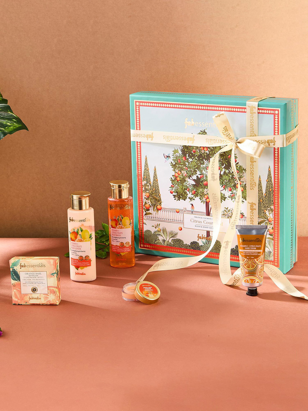 Buy Fabessentials Citrus Bath & Body Gift Set Of 5 - Bath And Body Gift ...