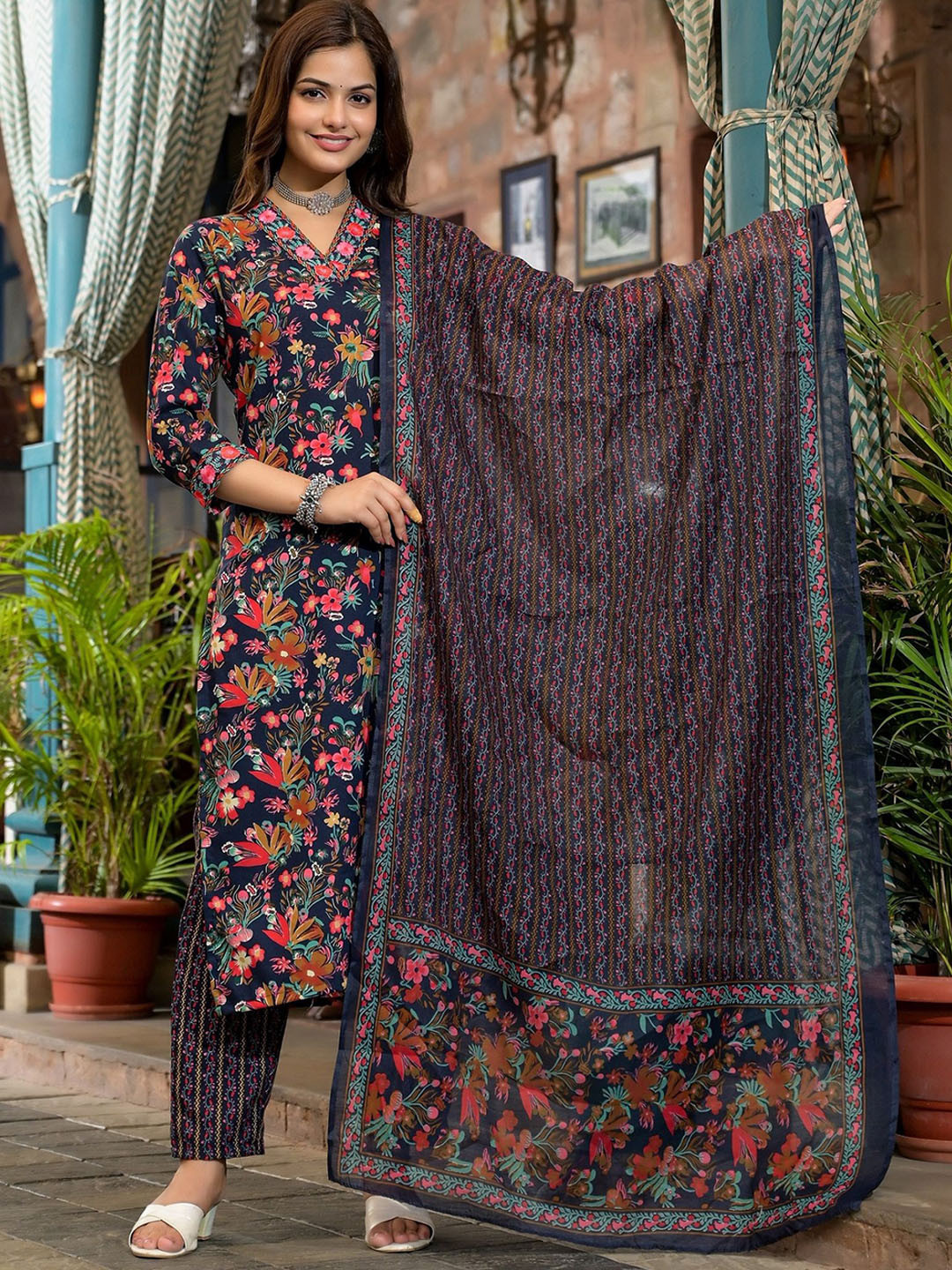 Floral Embroidered V Neck Thread Work Straight Kurta With Trousers & Dupatta