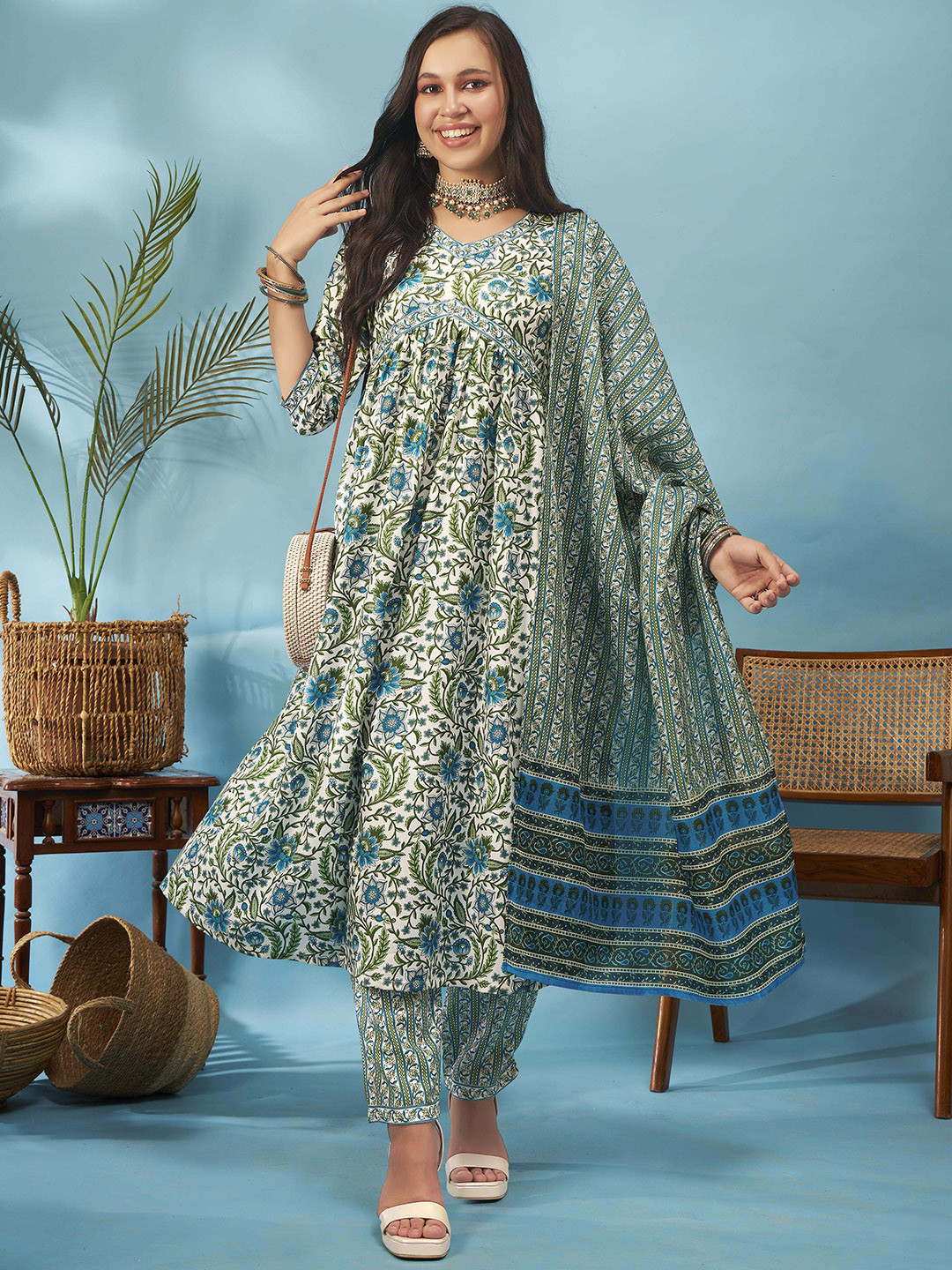 Women Floral printed v_neck silk Kurta with trouser And Dupatta main image 0