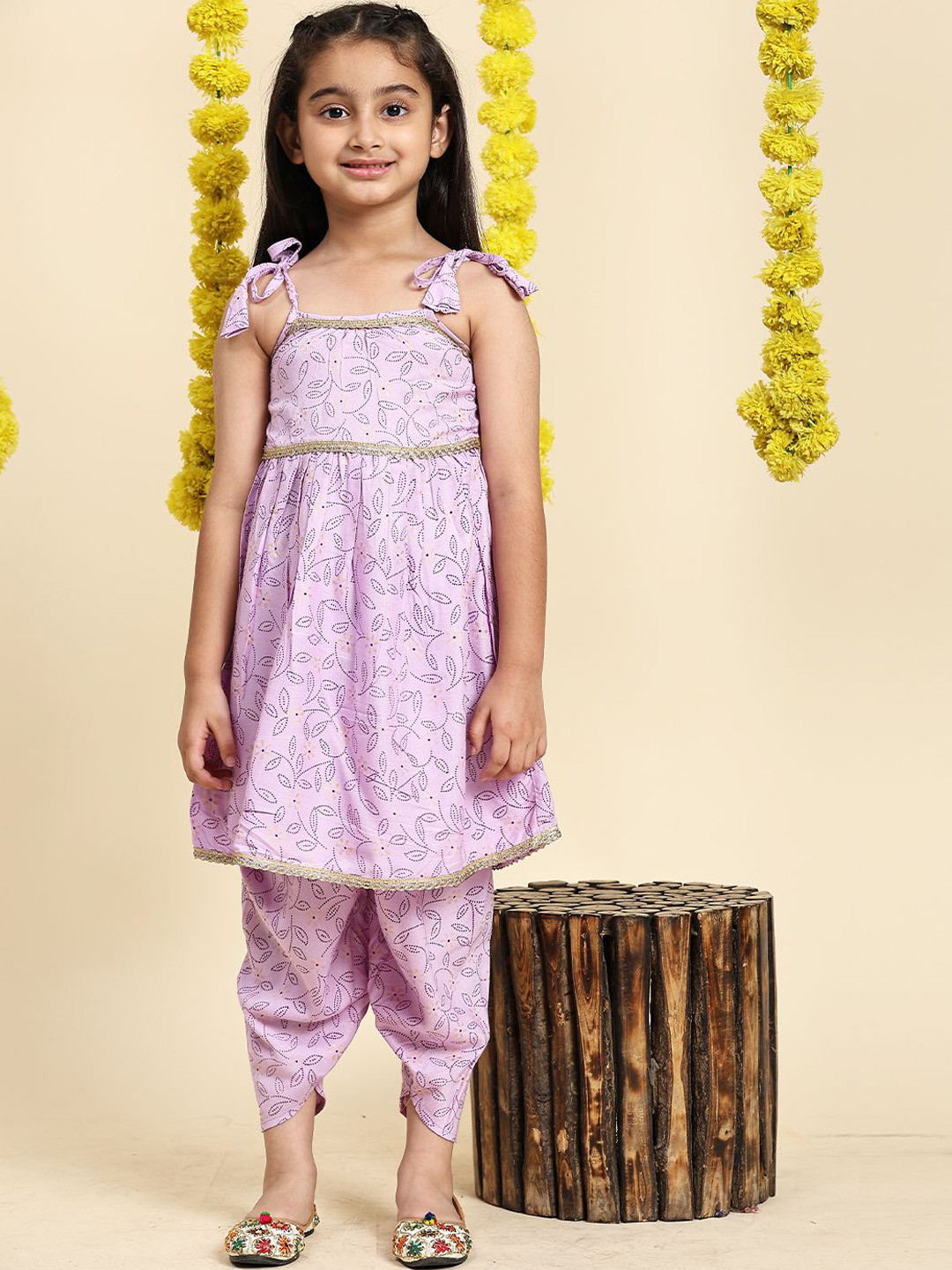 Girls Floral Printed Regular Gotta Patti Kurti With Dhoti Pants main image 0