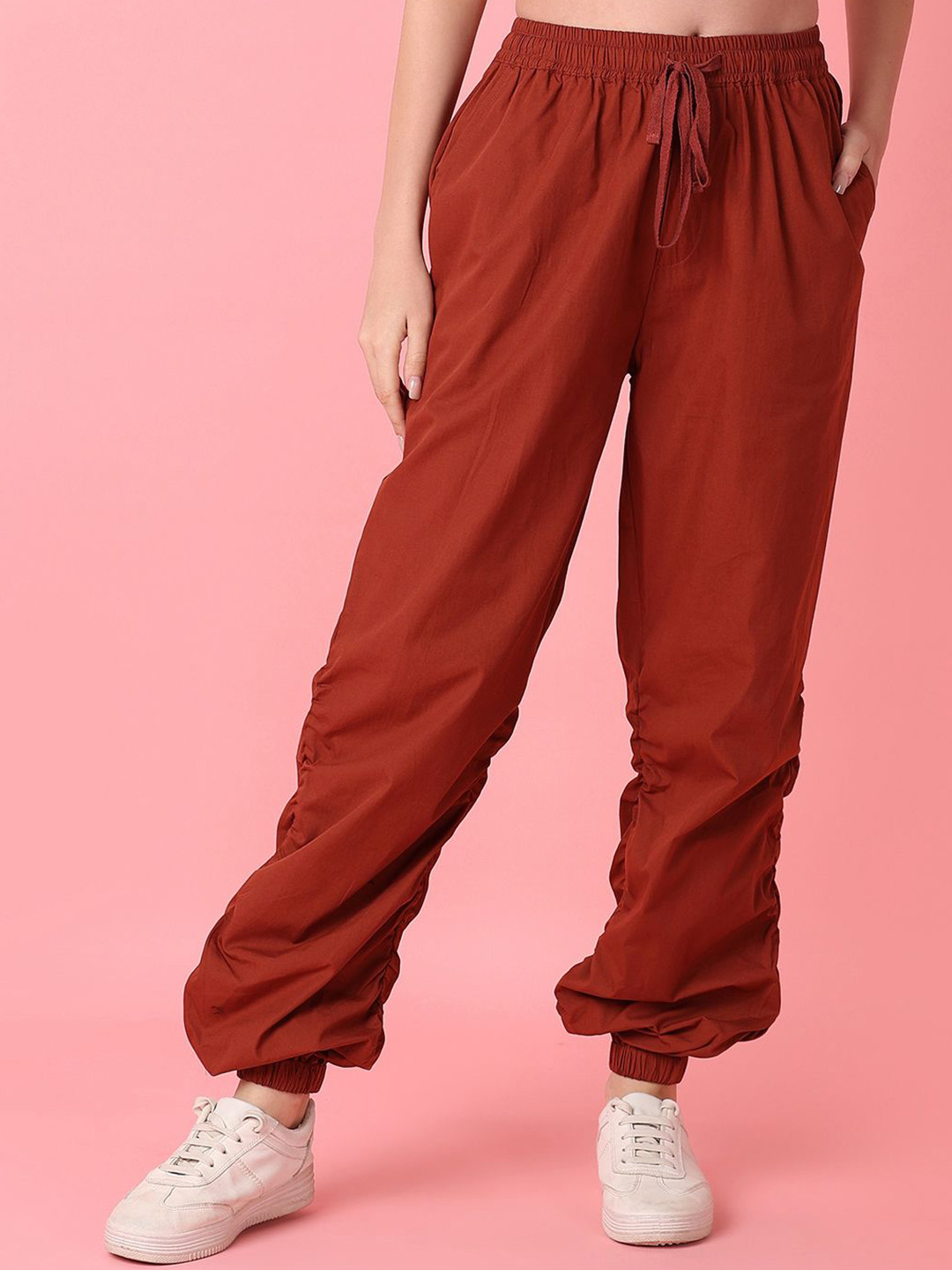 Sera Women Regular Joggers Solid Trouser