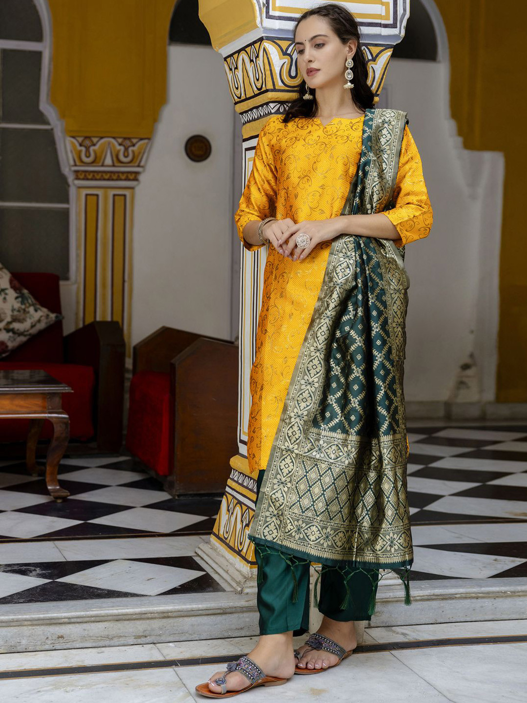 Floral Woven Design Sleeveless Straight Kurta With Trouser And Dupatta