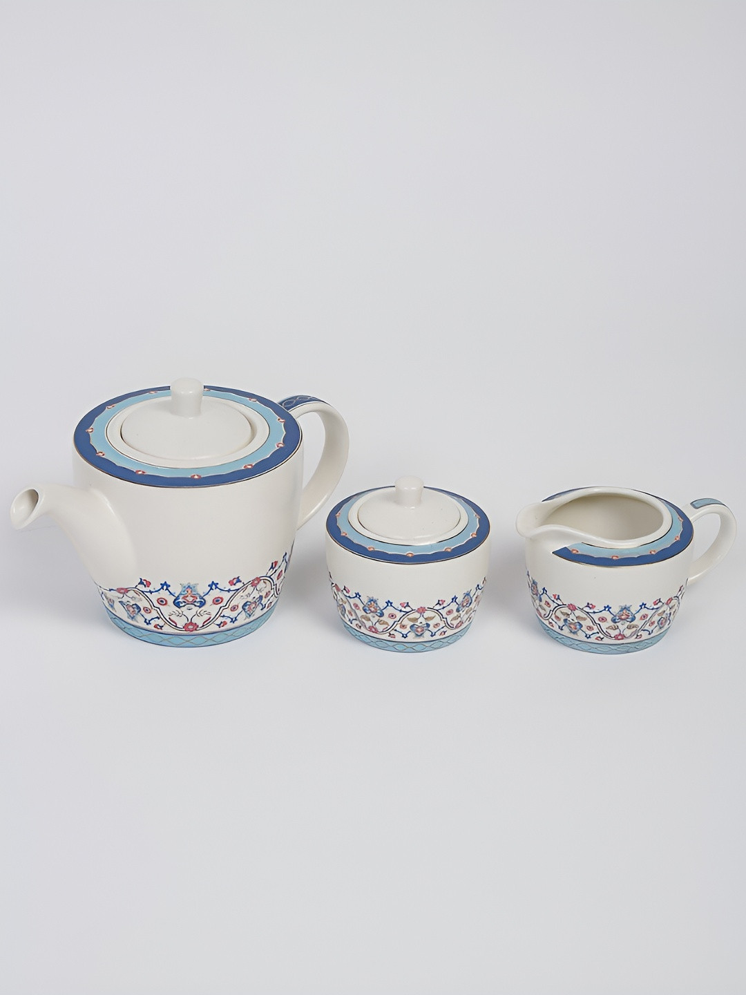 Buy Fabindia Blue And White 3 Pieces Printed Tea Gift Set - Tea Set for ...