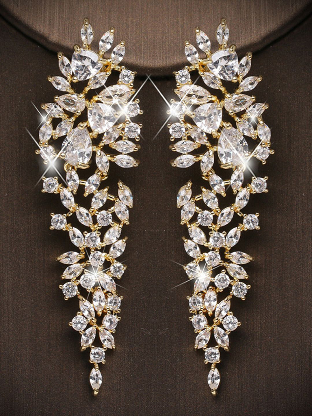 PCRISIA Earrings - Gold Colour