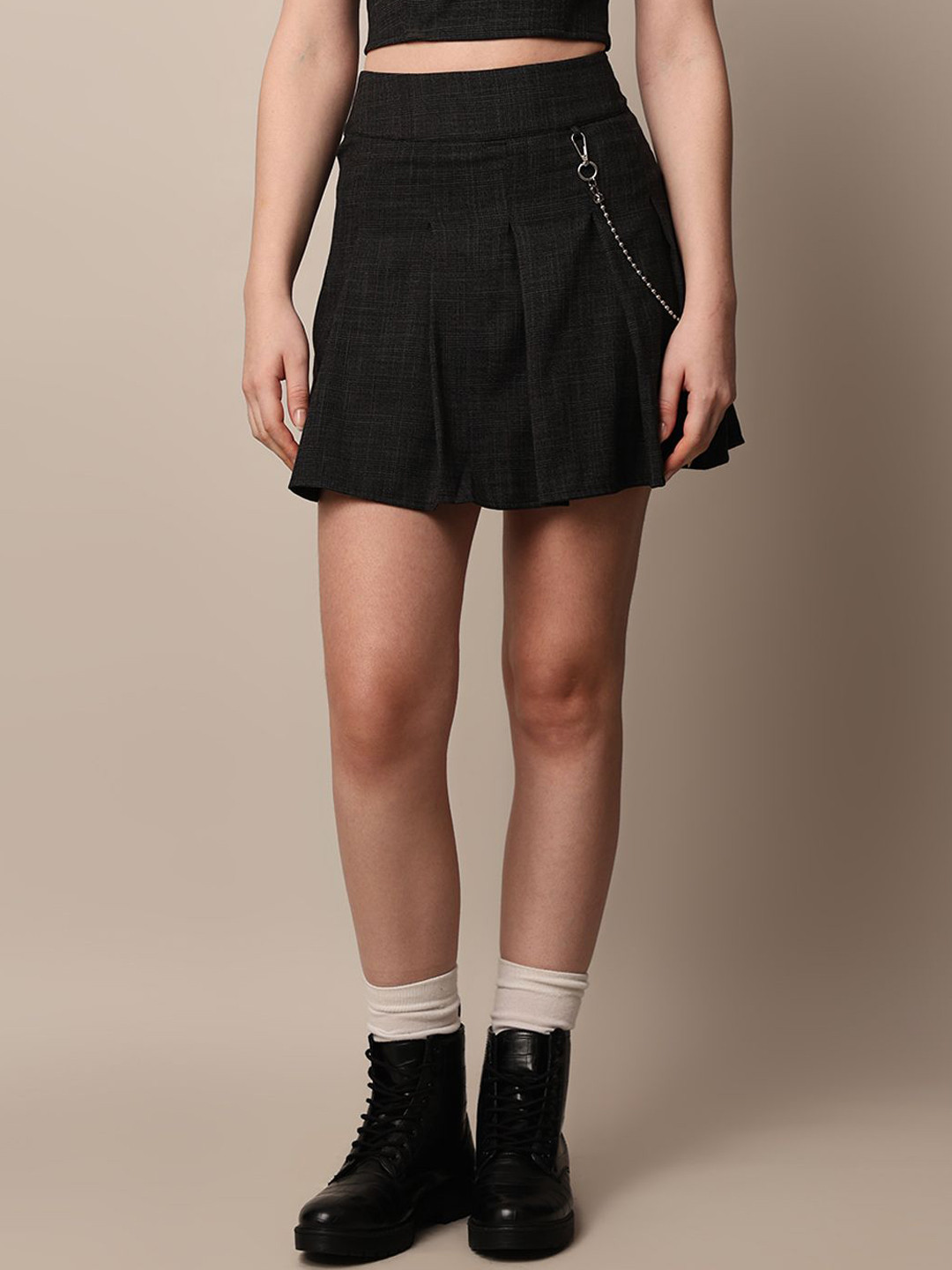 Women's Black Solid Flared Mini Skirt
