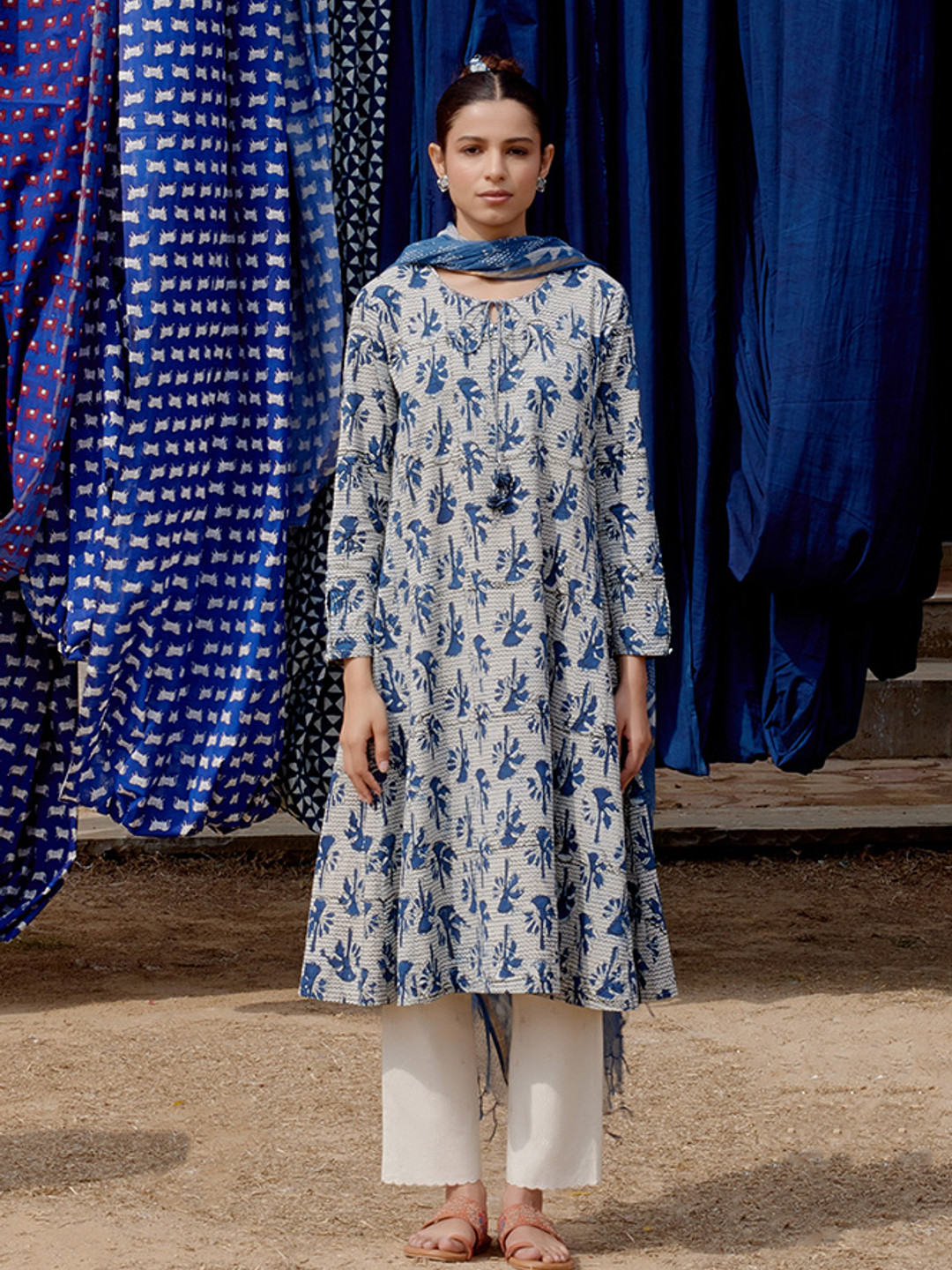Women White Geometric Printed Anarkali Kurta With Frills main image 0