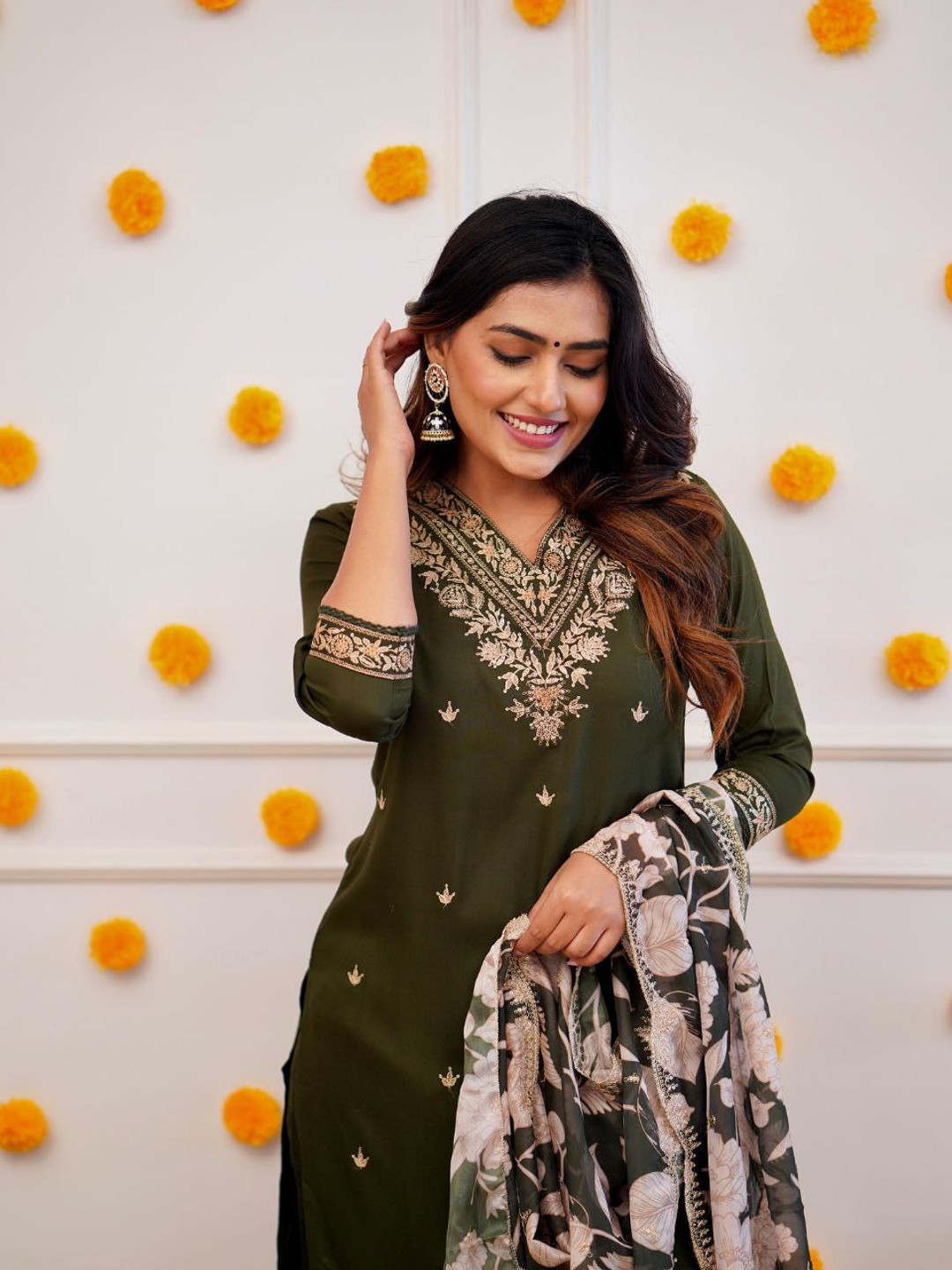 Printed kurta with beaded straight cropped pants and dupatta