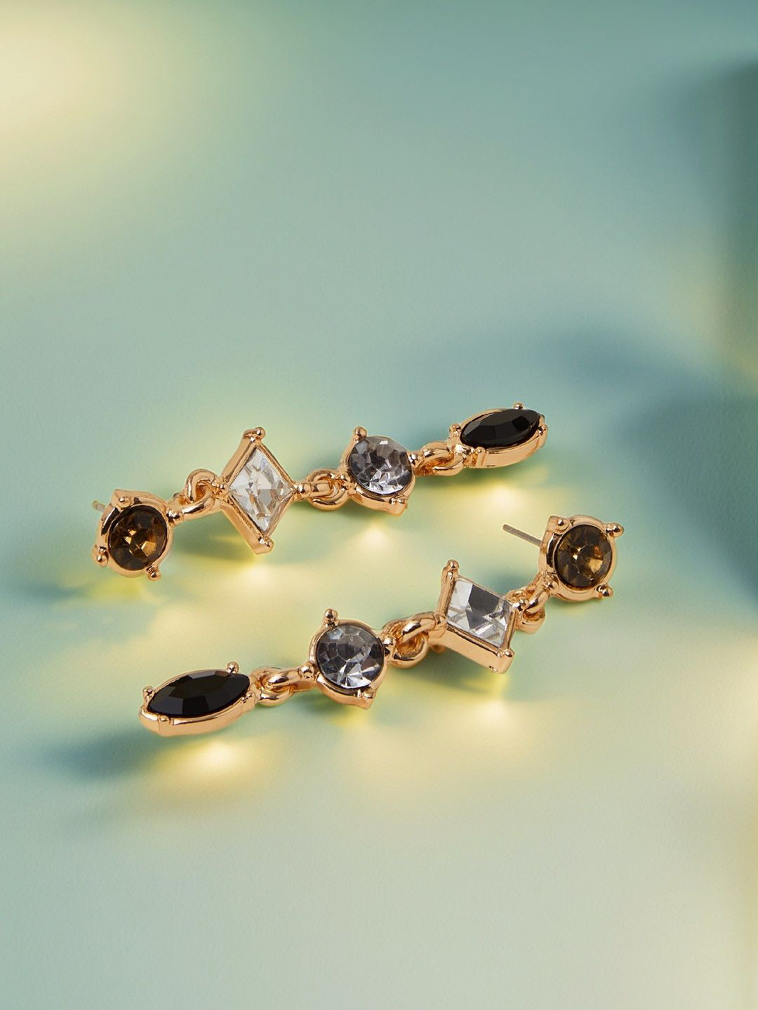 Gold Plated Contemporary Drop Earring For Women