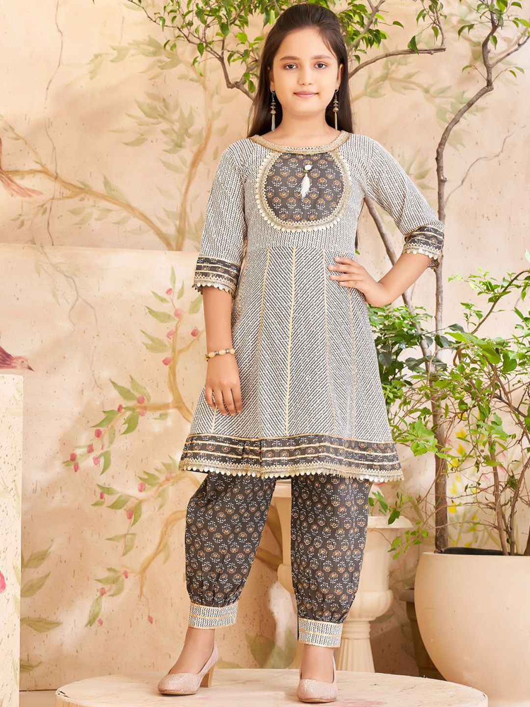 Buy Girls Pink Floral Striped Cotton Kurti with Patiala – Indiaista