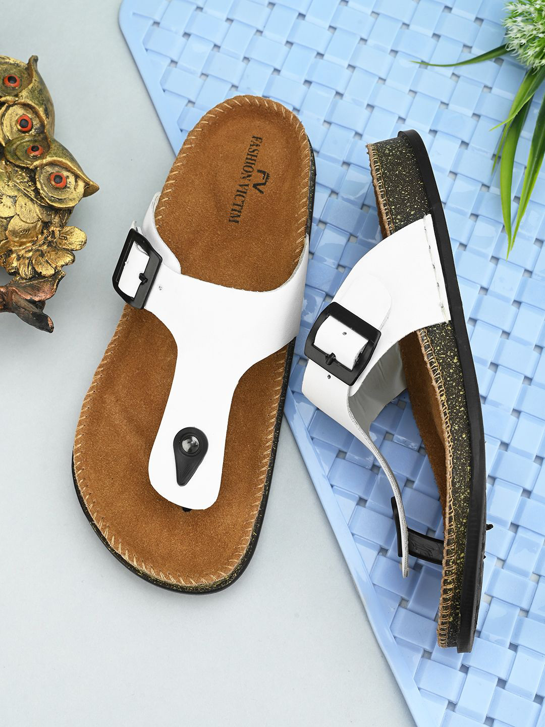 fashion victim sandals