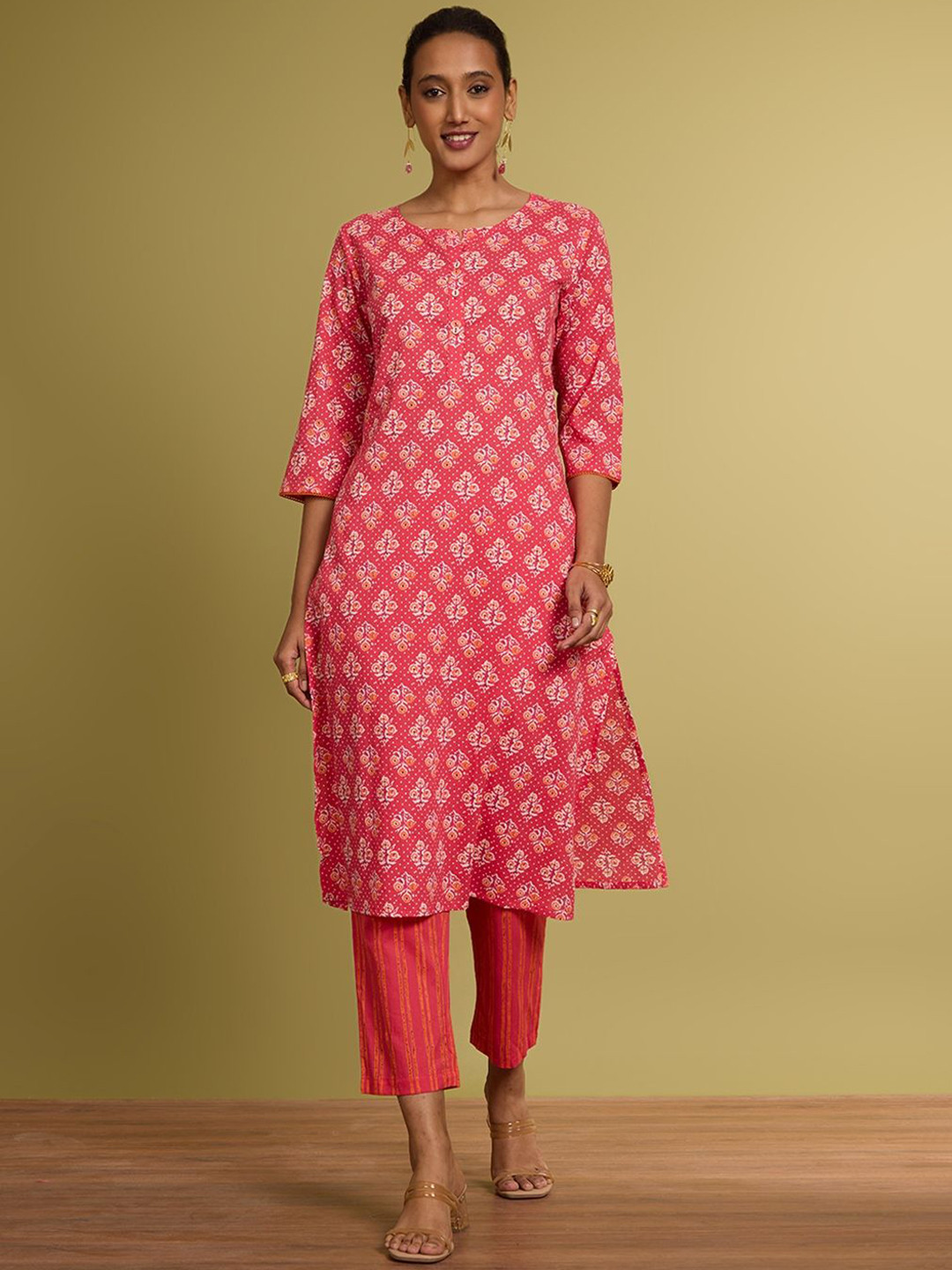 Women Multi Calf Length Three-Quarter Sleeves A-Line Floral Printed Cotton Kurta