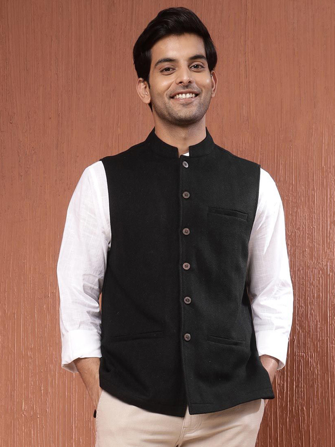 Men's Charcoal Solid Slim Fit Woven Nehru Jackets