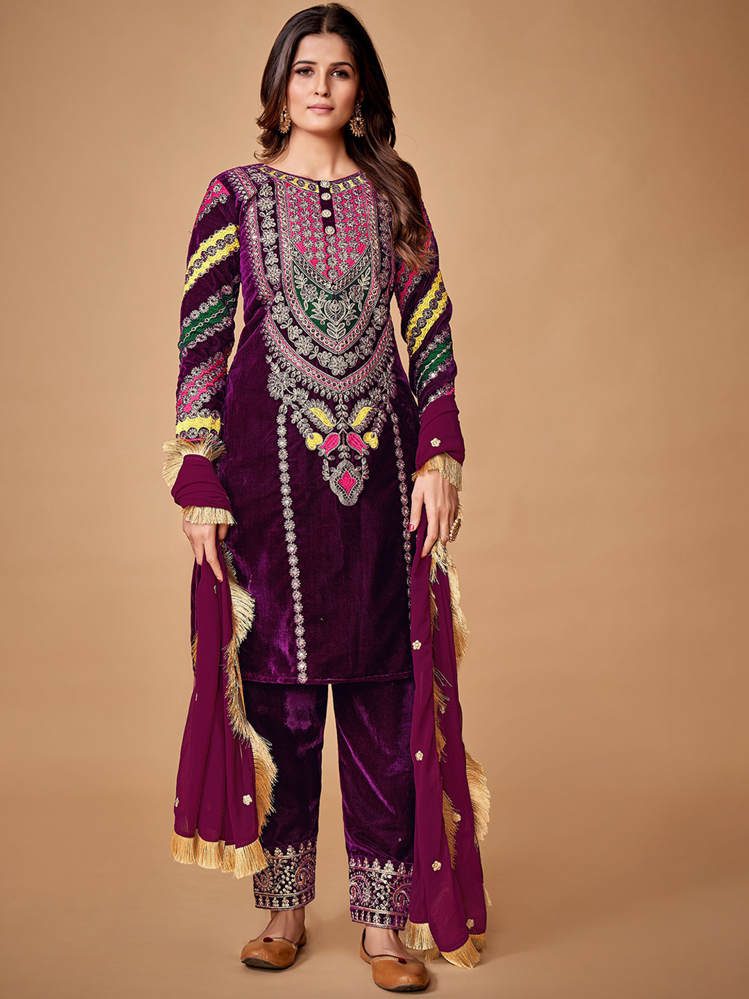 Girls Floral Embroidered Sequinned Velvet Kurta With Trouser & Dupatta