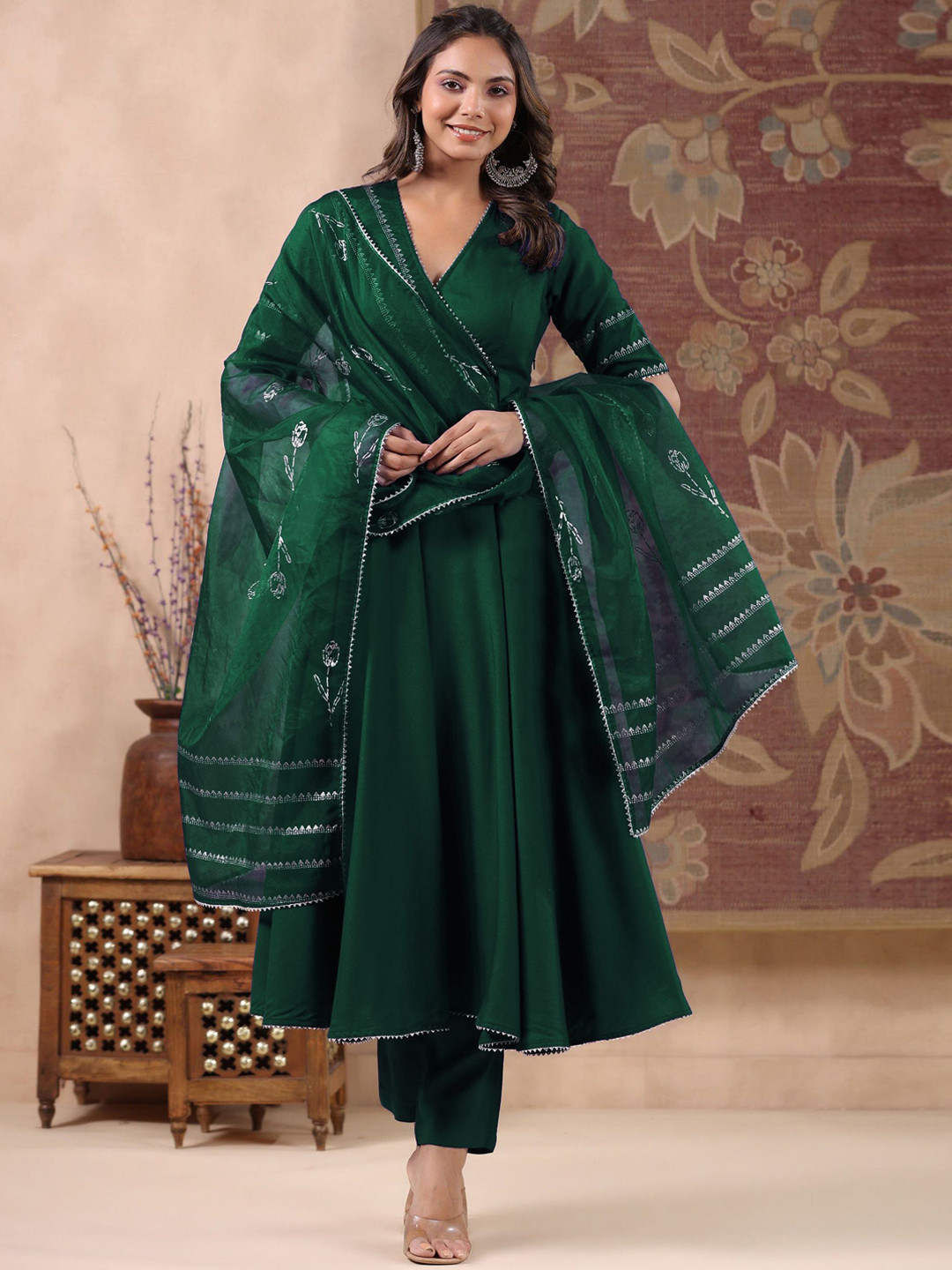 Women's Green Ethnic Motifs Printed Anarkali Kurta Set with Dupatta