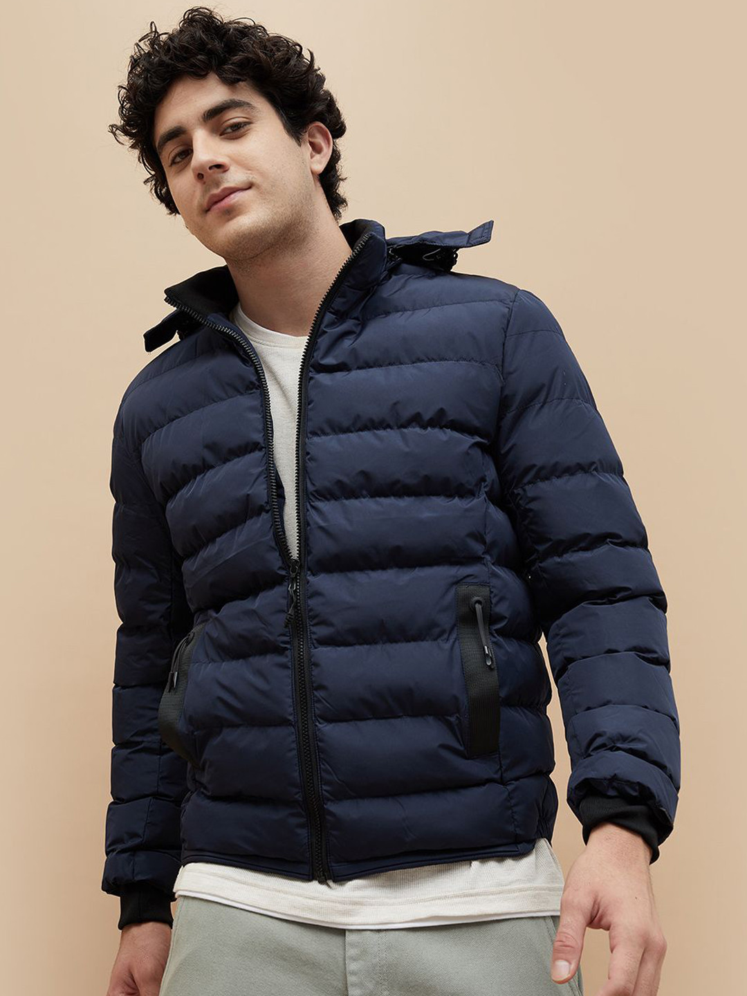 Men's Mock Collar Solid Grey Padded Jacket