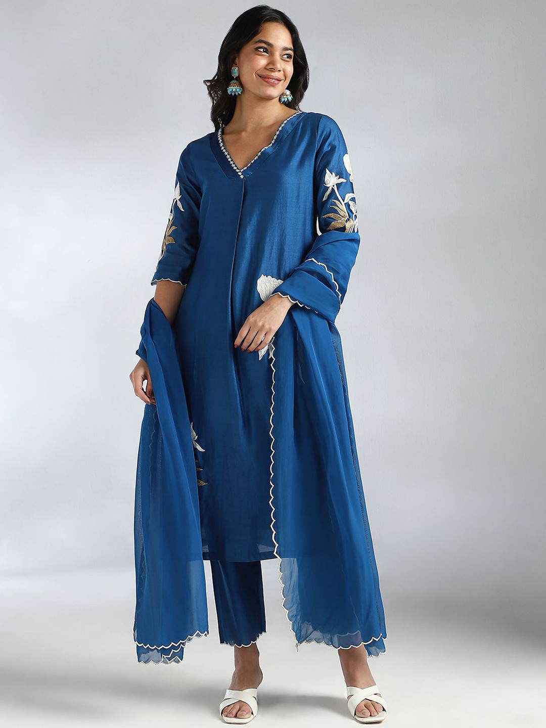 Dhara Chanderi Silk Kurta (Curve-friendly)
