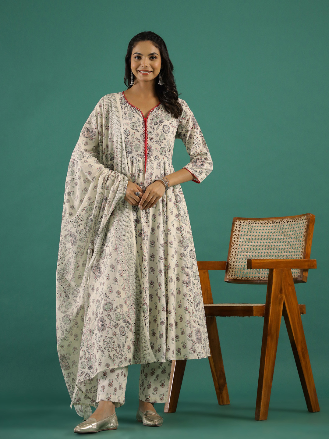 Floral Embroidered Pure Cotton Anarkali Kurta & Trousers With Dupatta