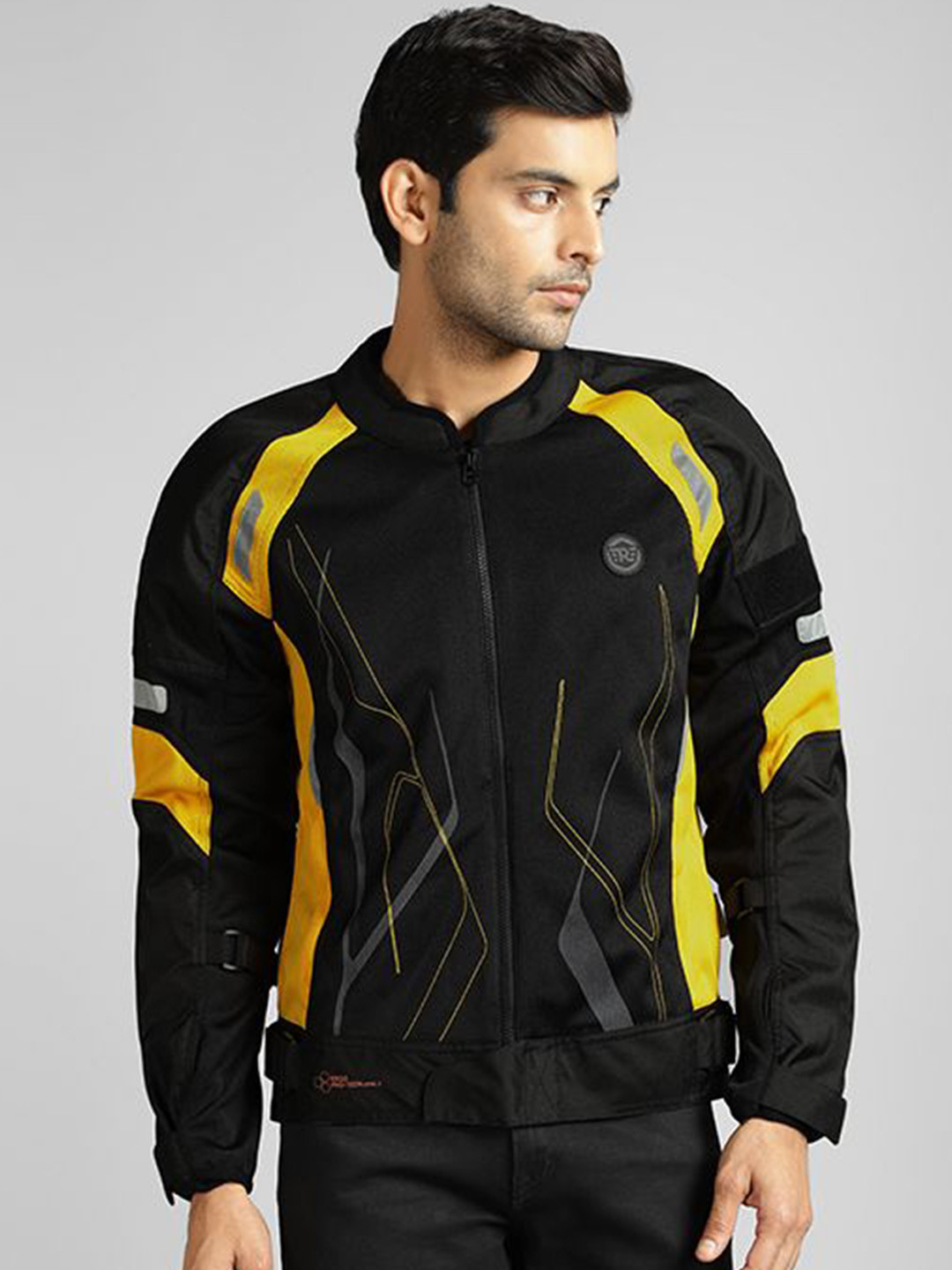Buy Royal Enfield Streetwind Eco 2 Riding Jacket - Jackets for Men ...