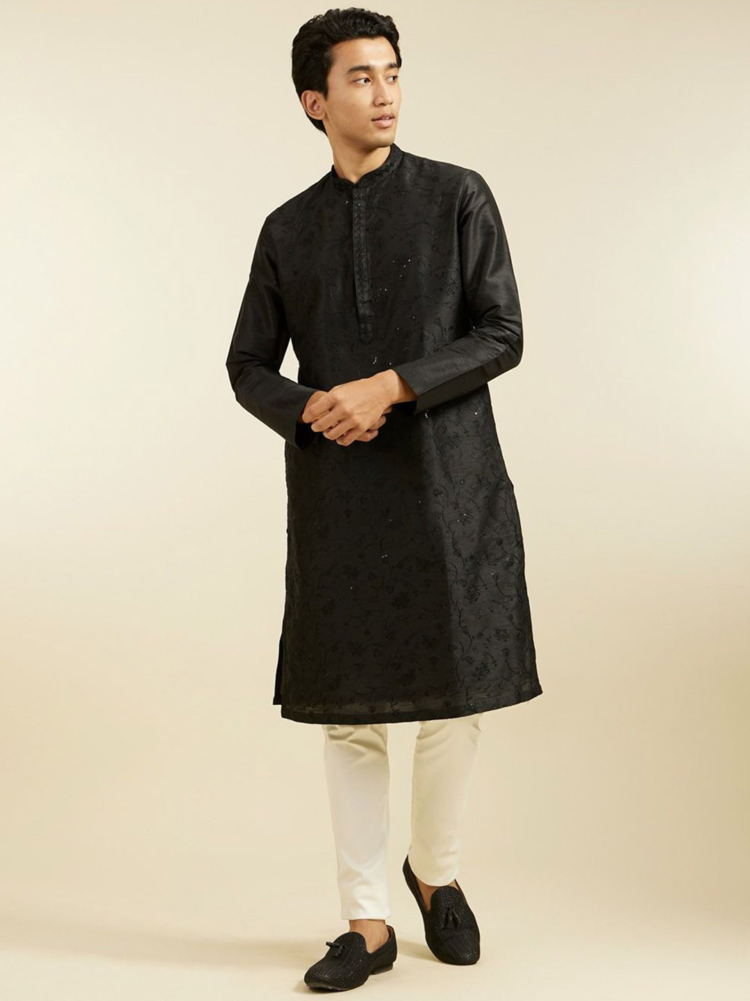 Men's Black Geometric Embroidered Kurta – Mandarin Collar, Thread Work, Pure Cotton | Indiaista