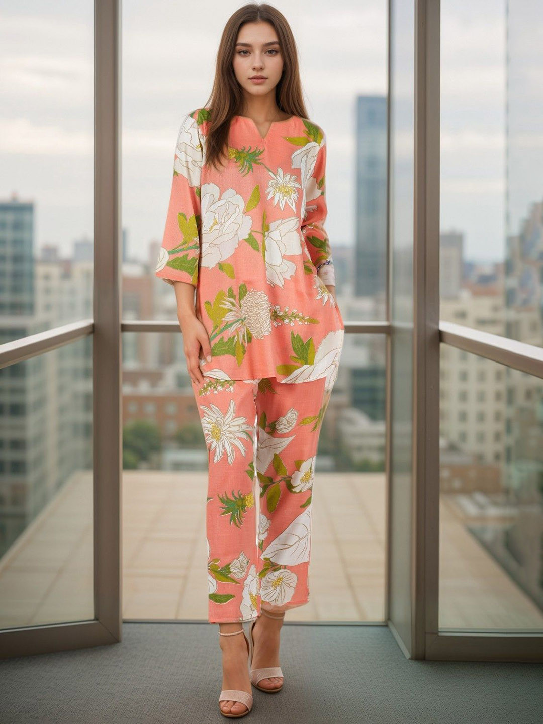 Women Green Emb Floral Short Kurta With Flared Palazzos main image 0