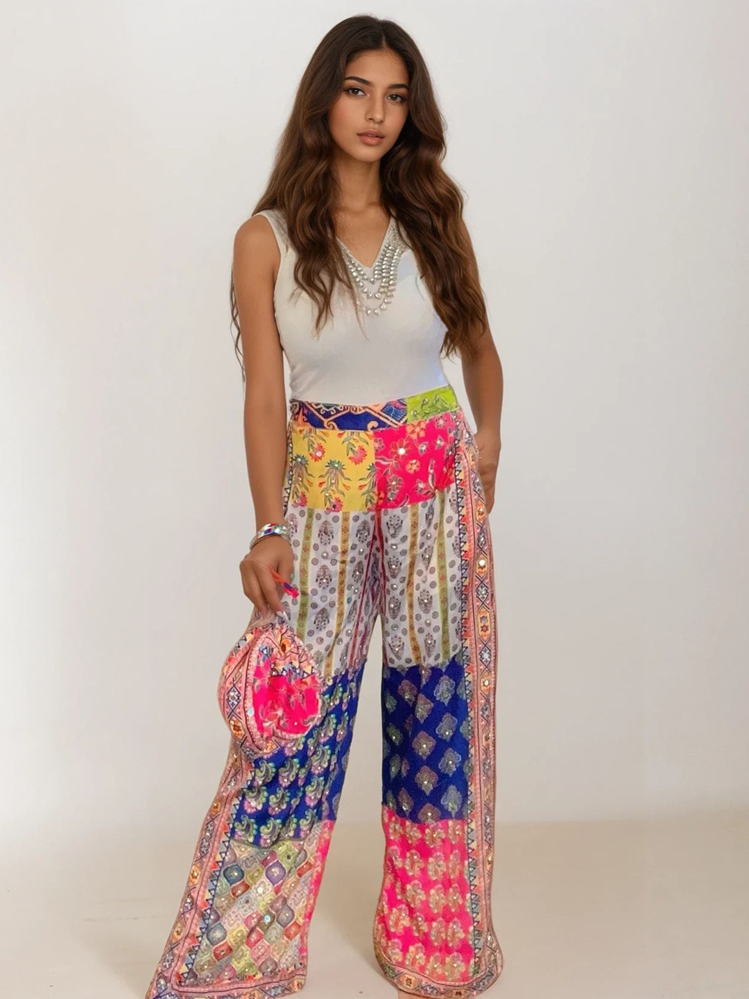 Women Jamila Print Border Trousers