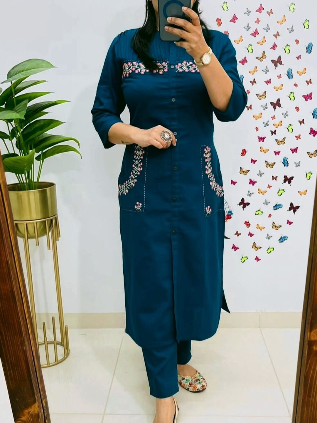 Women Multicolor Rayon Ethnic Motif& Mandarin Collar Kurta with Cotton Pant Set