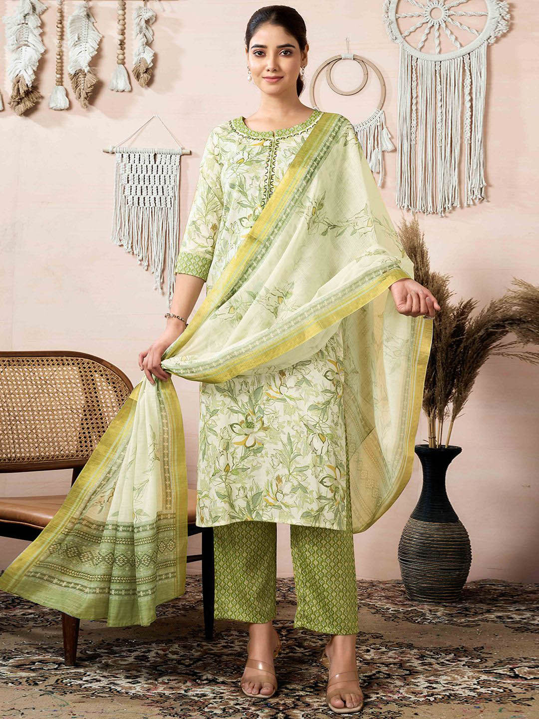 Peach Color Floral Embroidered Thread Work Straight Kurta With Trouser And Dupatta