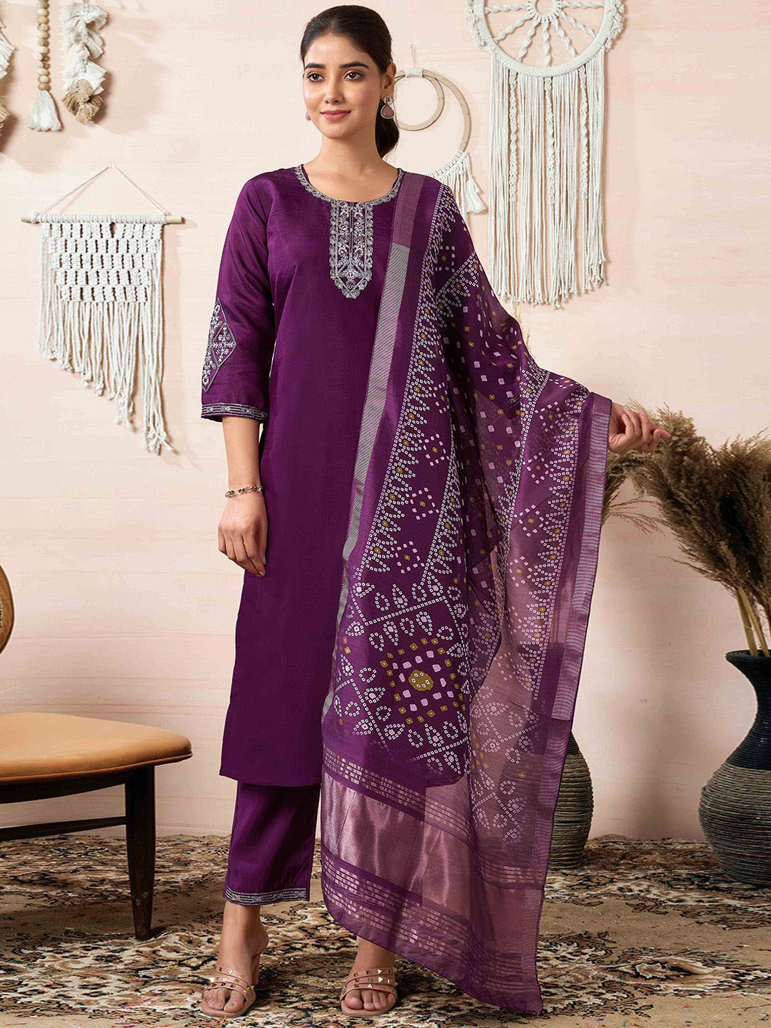 Women Floral Yoke Design Notched Neck Thread Work Kurta With Trousers & Dupatta main image 1