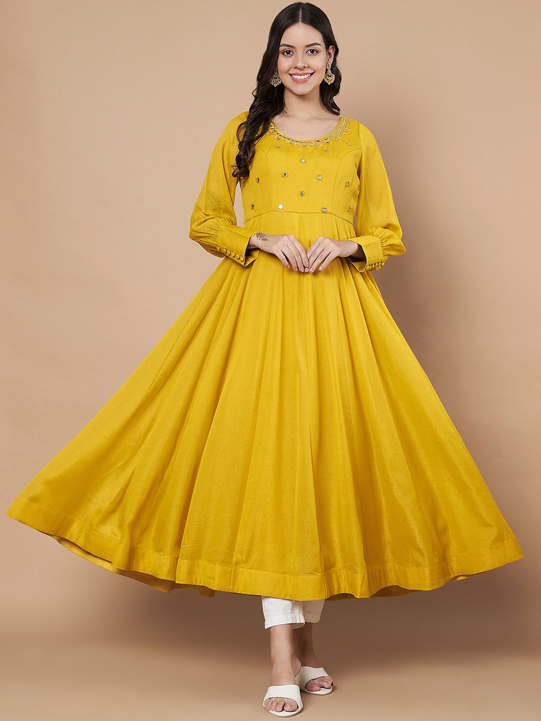 Women Peach Geometric Embroidered Mirror Work Chiffon Anarkali Kurta With Dupatta