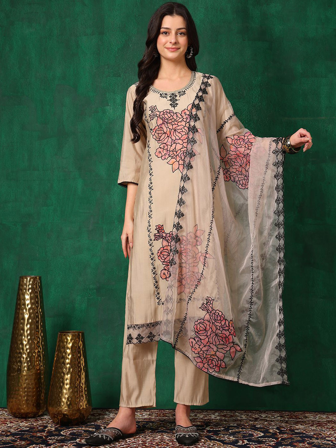 Floral Embroidered Regular Chanderi Cotton Kurta With Trousers & With Dupatta