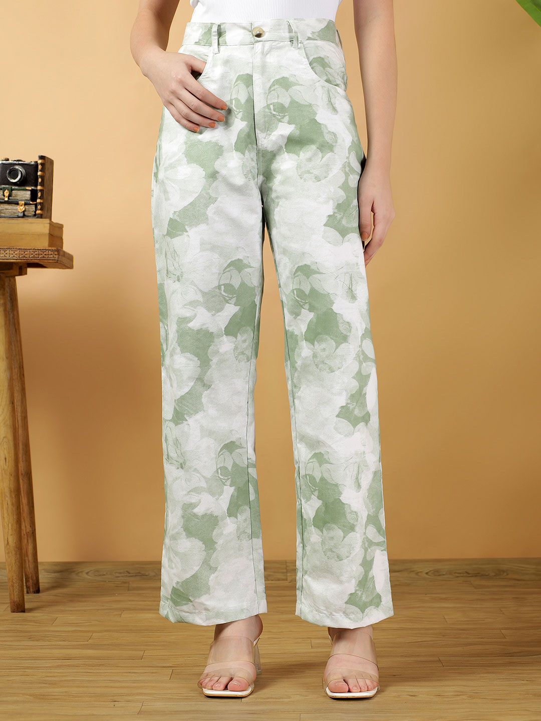 Women's Grey Relaxed Straight Fit Cotton Parallel Trousers