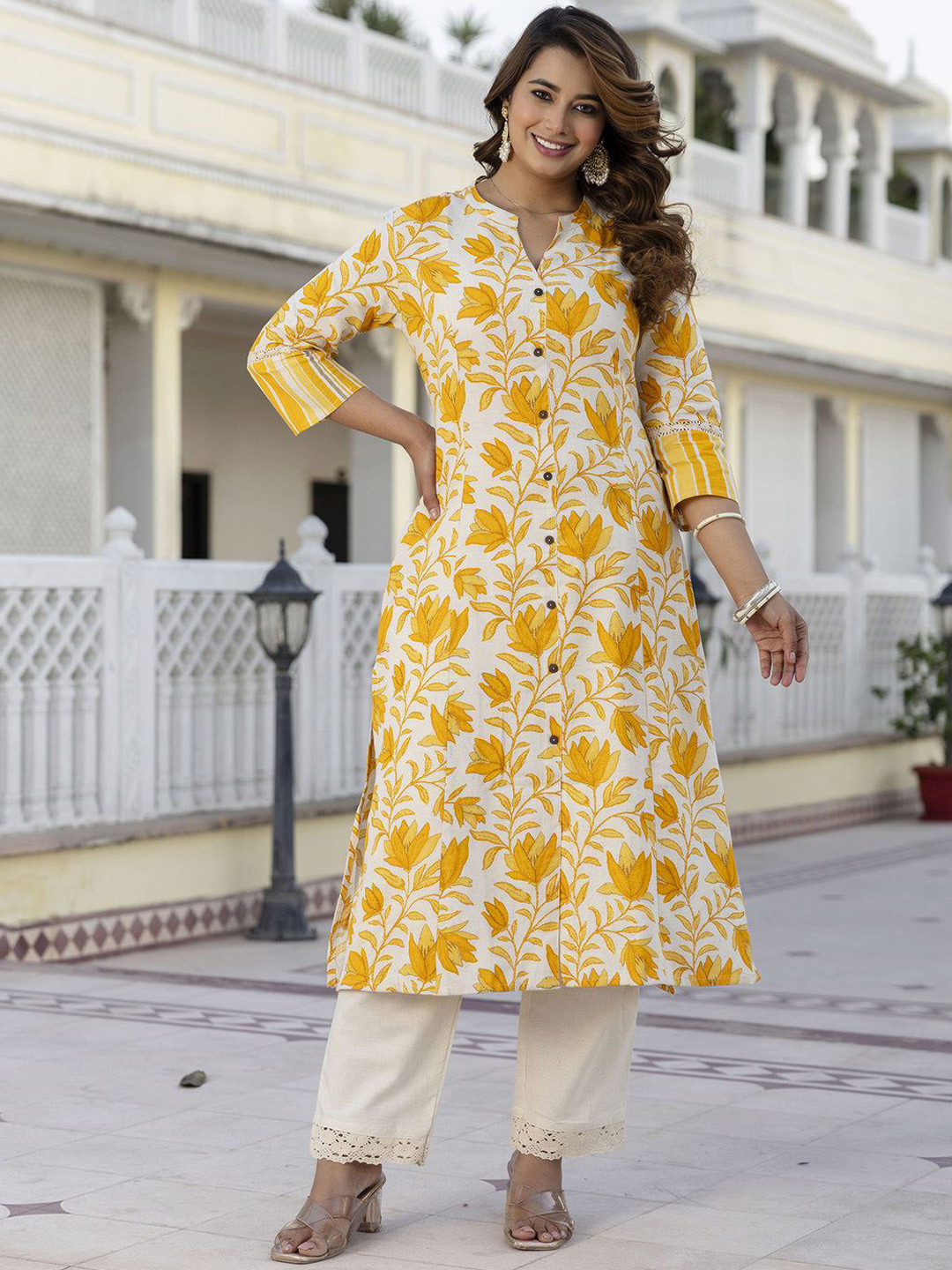 W Floral Printed Mandarin Collar Sequinned A-Line Kurta With Trousers & Dupatta main image 0