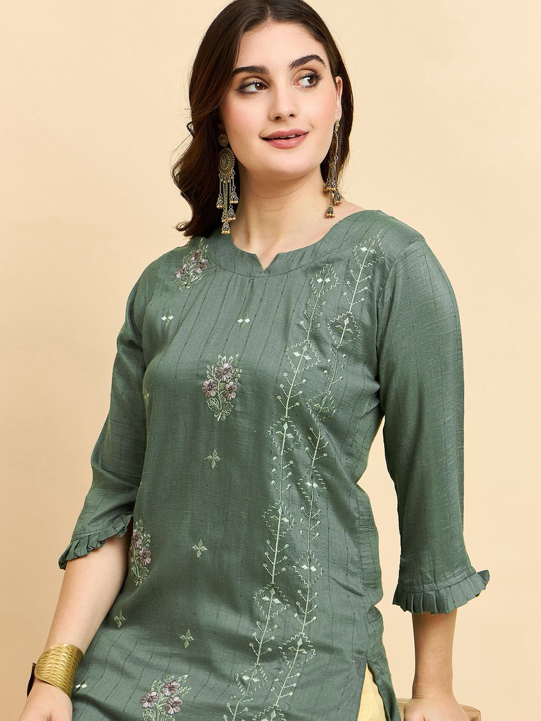 Buy Anouk Rustic Floral Embroidered Thread Work Round Neck Cotton Silk ...